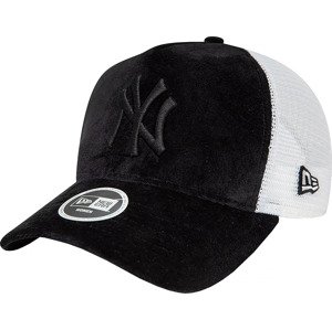 ČIERNA VELÚROVÁ ŠILTOVKA NEW ERA NEW YORK YANKEES VELOUR TRUCKER CAP 60435005 Veľkosť: ONE SIZE